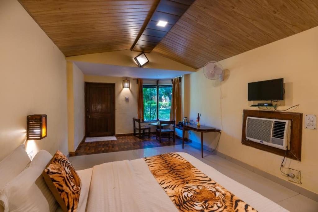 Corbett Wild Resorts & Spa Garjia Esterno foto